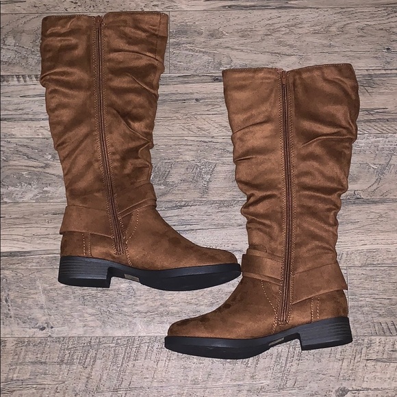 Faux Suede Chestnut Boots 8 - Picture 3 of 6